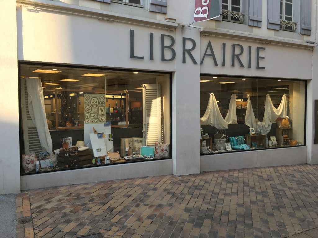 Librairie Caractères Mont De Marsan Facebook Librairie papeterie Lacoste à Mont de Marsan